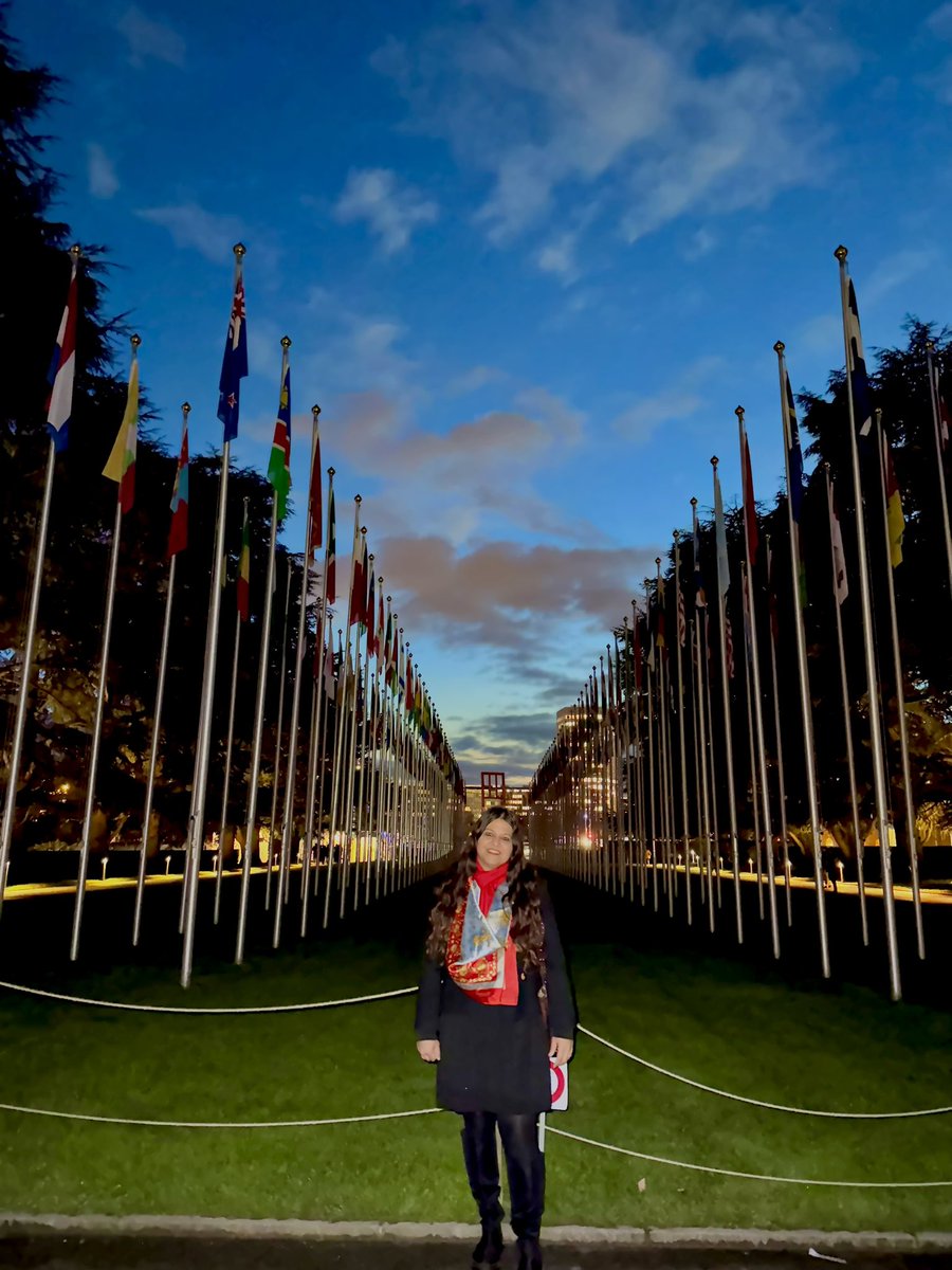 ruby_bakshi's tweet image. Had an amazing time at @UNGeneva with my negotiations students. Learning beyond four walls of classroom is immersive &amp;amp; fun 
#rubybakshikhurdi #students #learning #negotiation #India
