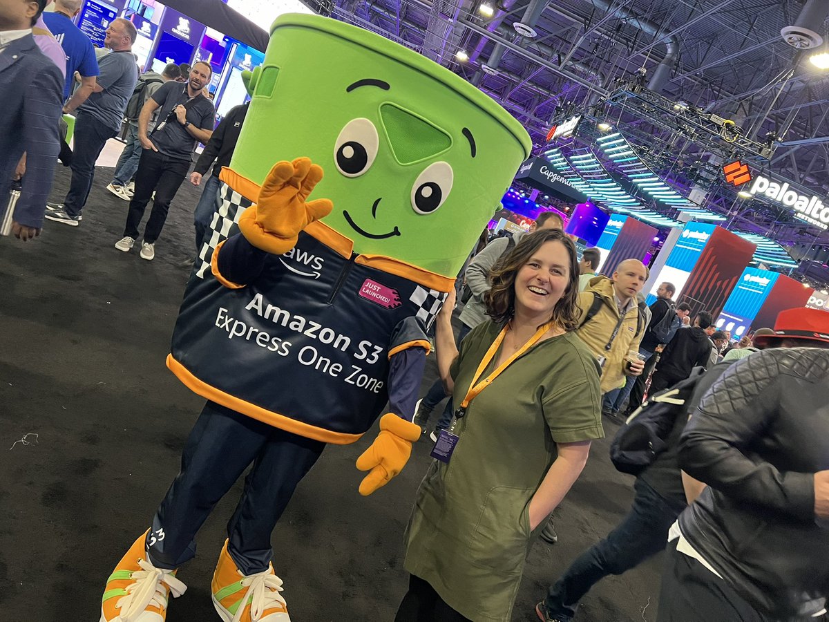 Stephanie Layser tweet media