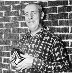 UFOphysics4ALL's tweet photo. oh #UcanRead? #HowAboutTheseApples?
https://t.co/hkOjrOlDgh
Part Two USG's own @RealAFOSI @FBI reports:
> 1952.07.31 best 7 real UFO pics Passaic NJ
> wikipedia page UFO pic
> CIA tweet 2017.12.28 Passoria NJ
1) film developer lied to press = officially a 'hoax'
2) extensive investigation into homes, shops, work places, stores frequented etc reveal no hoax equipment or ability to fabricate
3) photographer (George Stock) & witness (father) credible
4) shots both near & far hard to fake
5) I.T.T. secret lab next door Nutley NJ
now universe would like to know your thoughts Maya ;)
https://t.co/3i8rUAxQUi
https://t.co/uxsReqSMsR