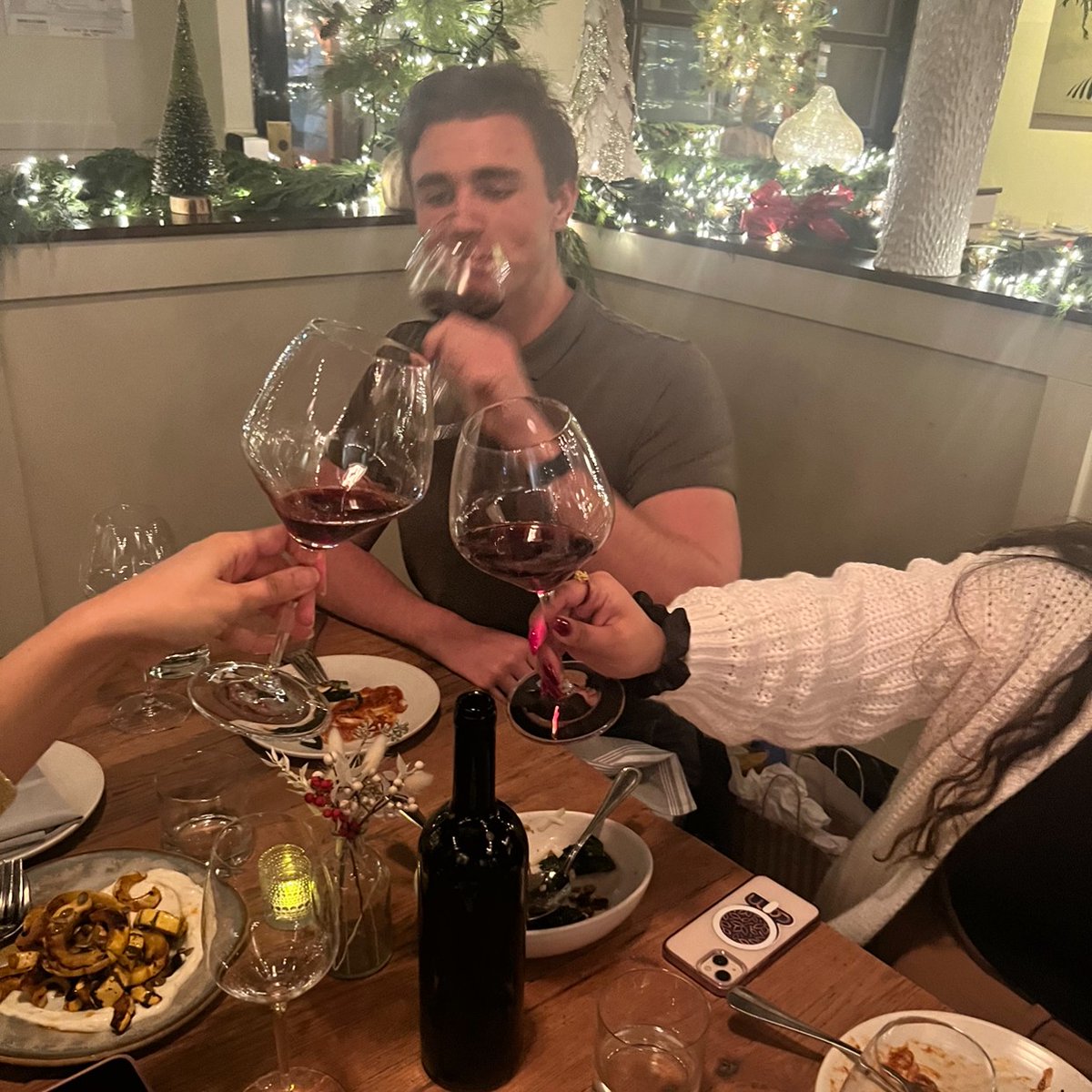Our #SF Team "sleighed" the festivities this year at our annual holiday party! 🎉⛄ From uproarious white elephant exchanges to savoring delectable Italian eats and wines, we had such a delightful time. Thank you to Shelley Lindgren and A16 Rockridge in Oakland for hosting us!