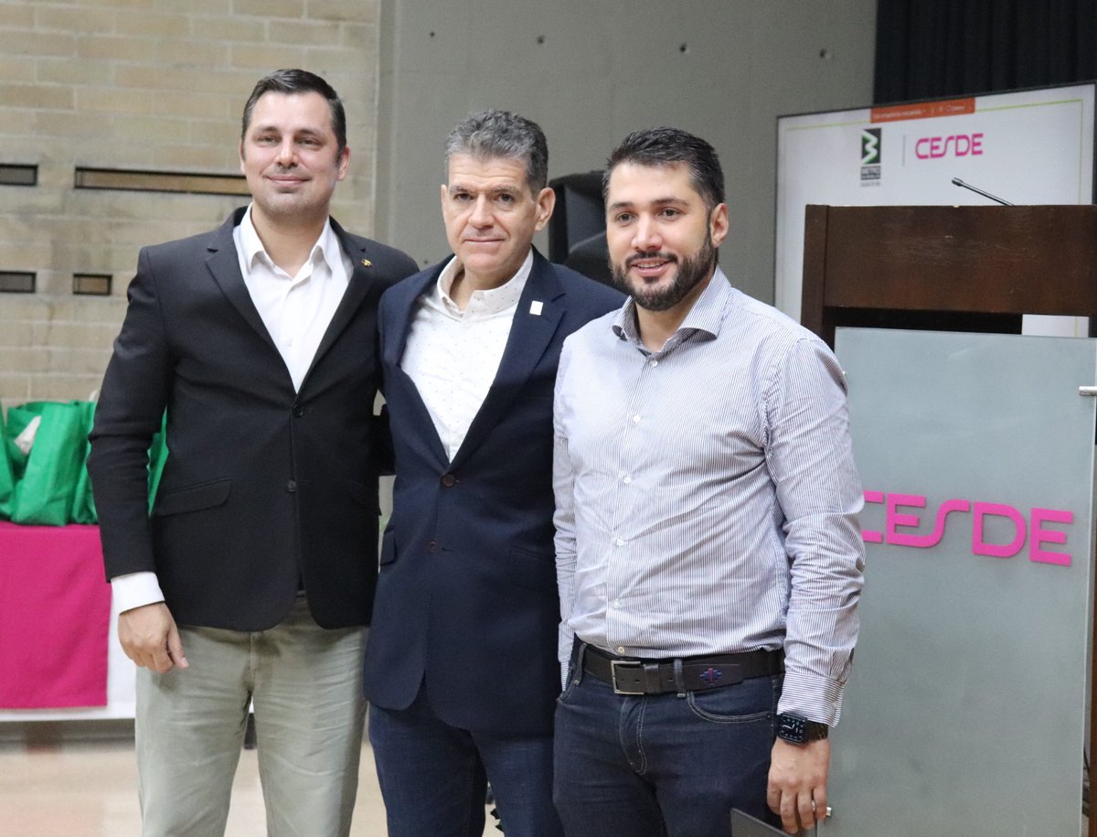 Alianza para la Formación tweet media