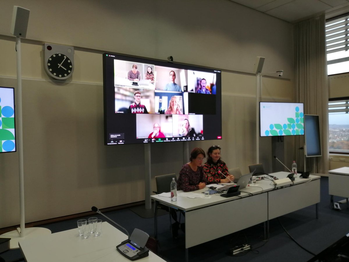 TuStudies86726's tweet photo. 🧵1/Photos from the Roundtable on Language Education for Sustainable Development! 🌍📚 4 dynamic speakers discussed integrating sustainability into language teaching, addressing the urgent need highlighted by the April 2023 SDG Progress Report. 🌱 #SustainableEd @WeAreTUDublin https://t.co/P2hLlTVz9K