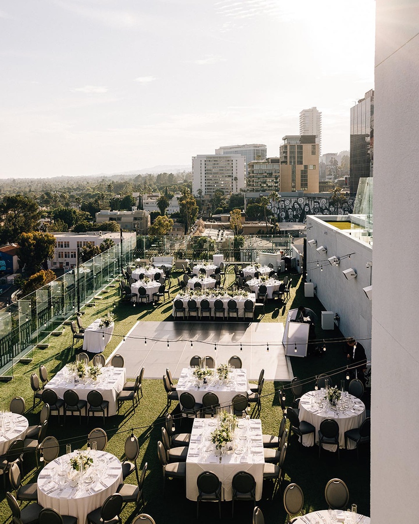 The London WeHo (@thelondonweho) on Twitter photo The epitome of elegance ✨ 
There's nothing like a wedding at The London—see for yourself: bit.ly/3Otbqwh
📸 alltheloverita The epitome of elegance ✨ 
There's nothing like a wedding at The London—see for yourself: bit.ly/3Otbqwh
📸 alltheloverita