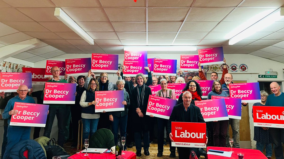 Brill as always to catch up with our #Worthing West #Labour activists this eve ❤ They really are the best teammates that anyone could wish for (and yes, I am completely biased, but it is still true!)🌹