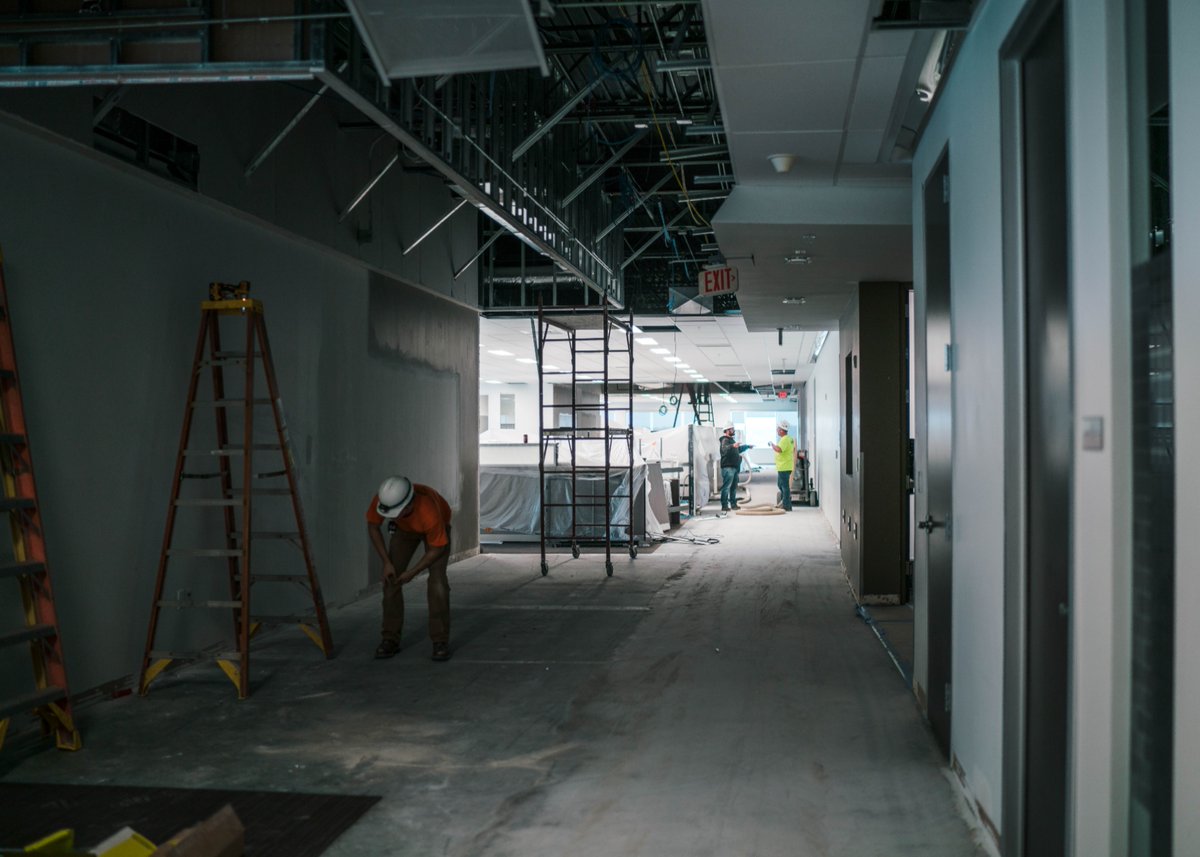 RoncoOmaha's tweet image. Open workspace, new offices and conference rooms are on the way for Prime Time Healthcare. Our teams are busy installing floors, carpet and drywall to create the perfect environment for professional collaboration. 

 #RoncoBuilt #construction 
#Omaha #OmahaNebraska #Teamwork