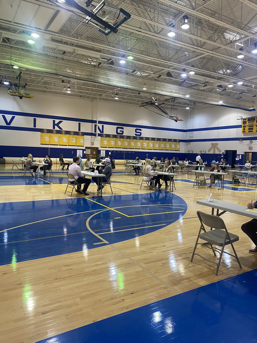 FHHSDECA's tweet photo. Mini Competition was a success!! Super proud of our DECA students!! https://t.co/i7hX2jKDcT