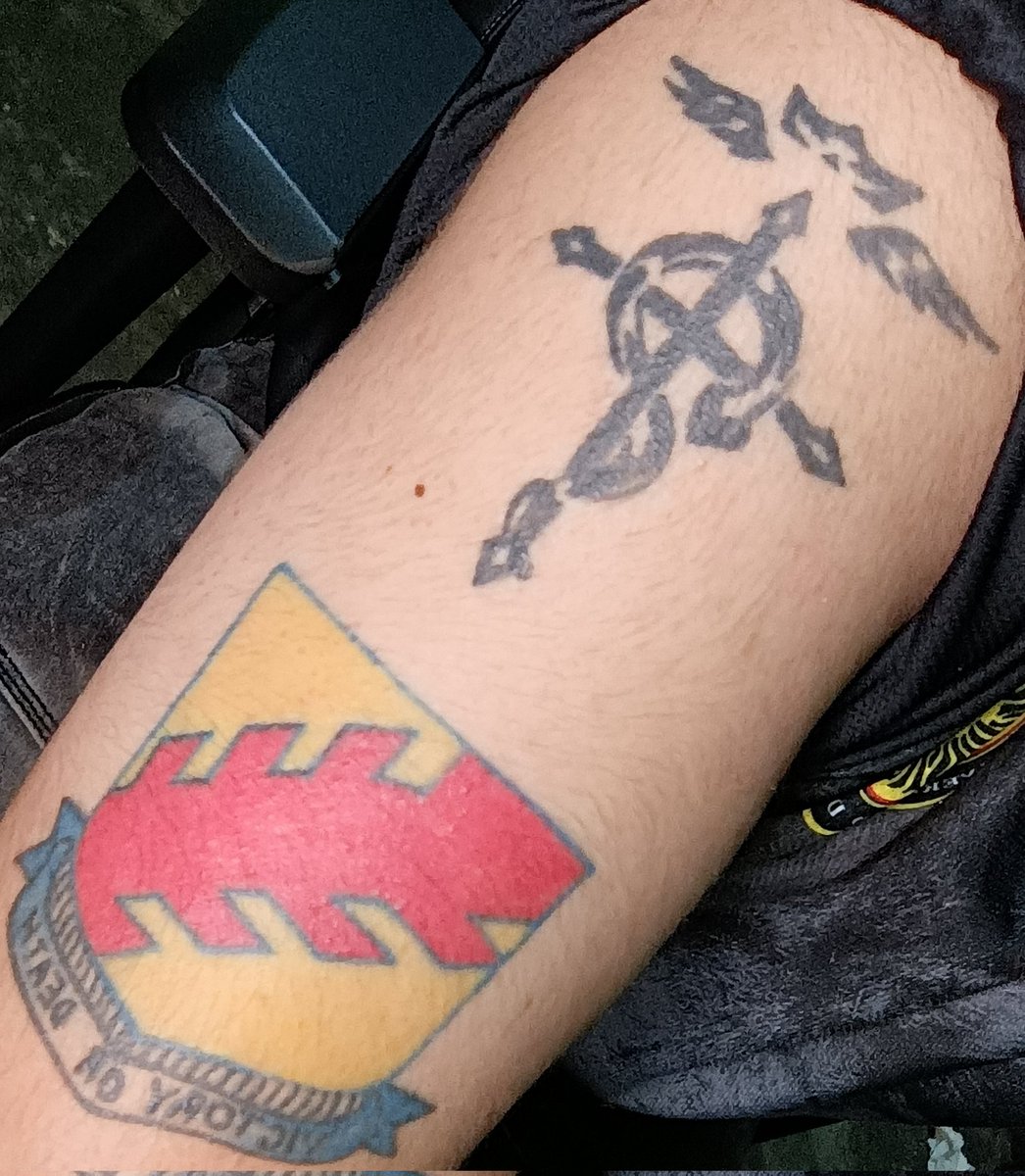 alfergears's tweet photo. @cooper_is_dead Próximamente toda la manga xd‚ el de arriba la cago el tatuador. https://t.co/587iiiJ5Y8