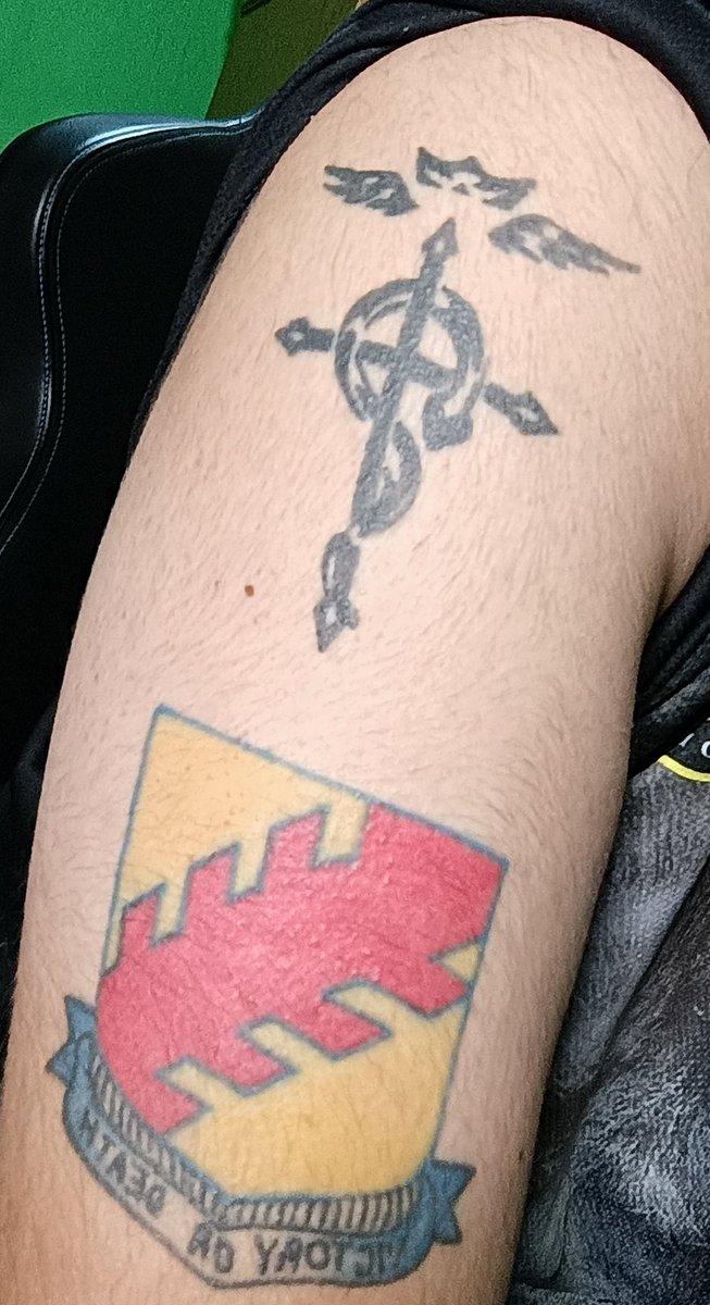alfergears's tweet photo. @cooper_is_dead Próximamente toda la manga xd‚ el de arriba la cago el tatuador. https://t.co/587iiiJ5Y8
