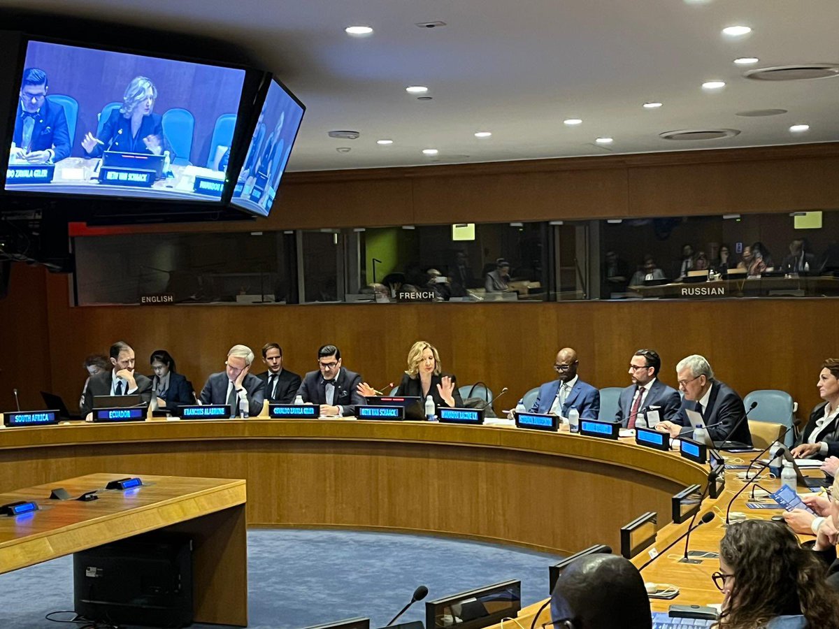 StateDept_GCJ's tweet image. Thanks to this amazing and diverse team of fugitive tracking professionals from the @IntlCrimCourt, 🇫🇷🇺🇸🇪🇨🇿🇦and civil society for joining me at #ASP2023 to highlight the crucial issue of fugitive tracking. @franceonu @SAMissionNY @EcuadorONU #ASP22