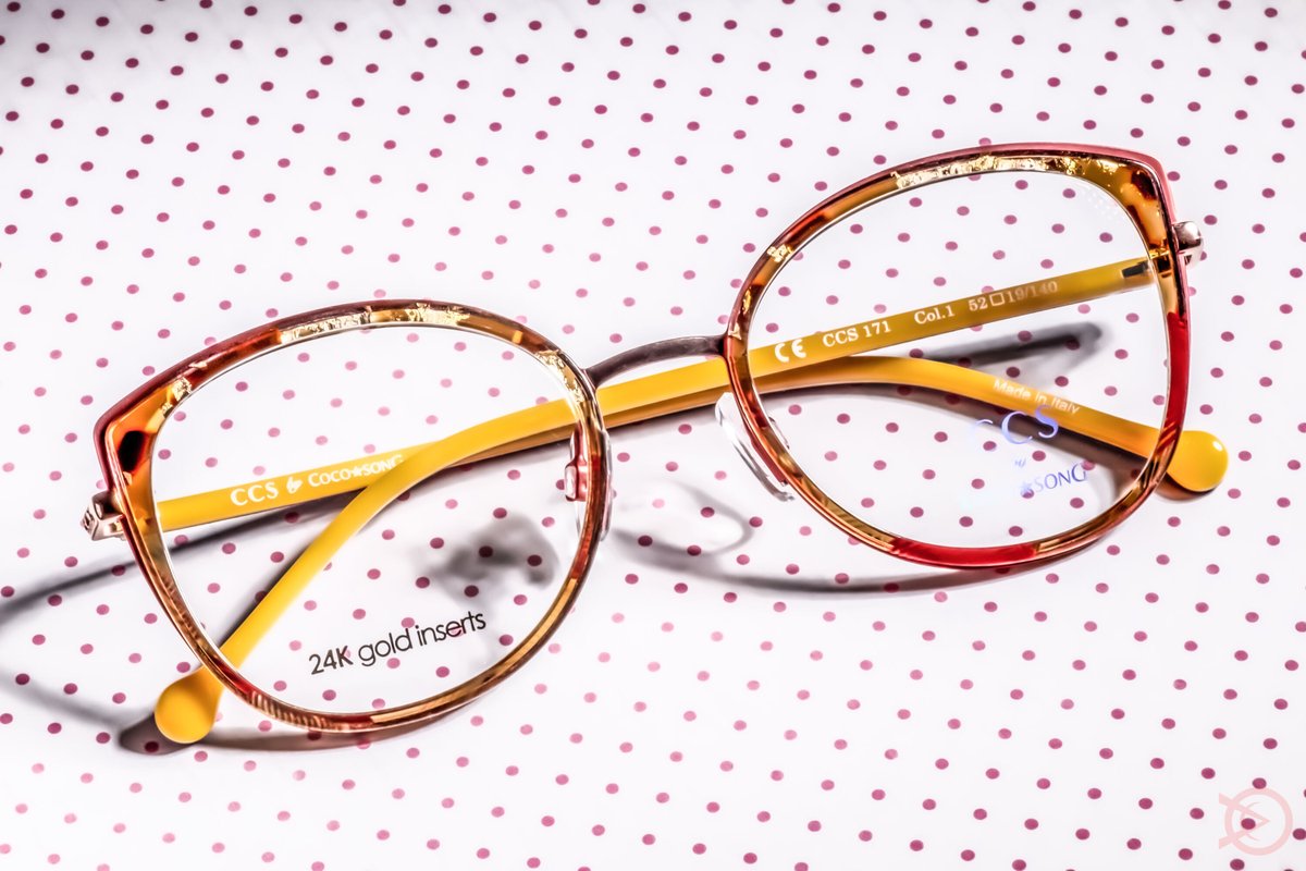 VisioOptical's tweet photo. Coco Song eyewear is known for its exceptional quality and attention to detail
#cocosong #cocosongeyewear #madeinitaly #luxury #fashion #fashionista #visiooptical #Singapore #Italy #italianiasingapore #italiansinsingapore #eyewear #TheMakingOfEyewear https://t.co/AfGPy3J0tI