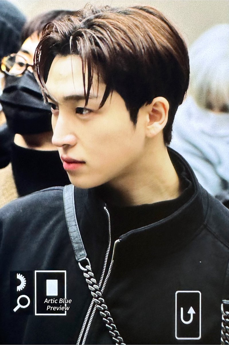 articblue1104's tweet photo. 231207 🫢
#상연 #SANGYEON #이상연 
#더보이즈 #THEBOYZ https://t.co/jVFoCrxjCM