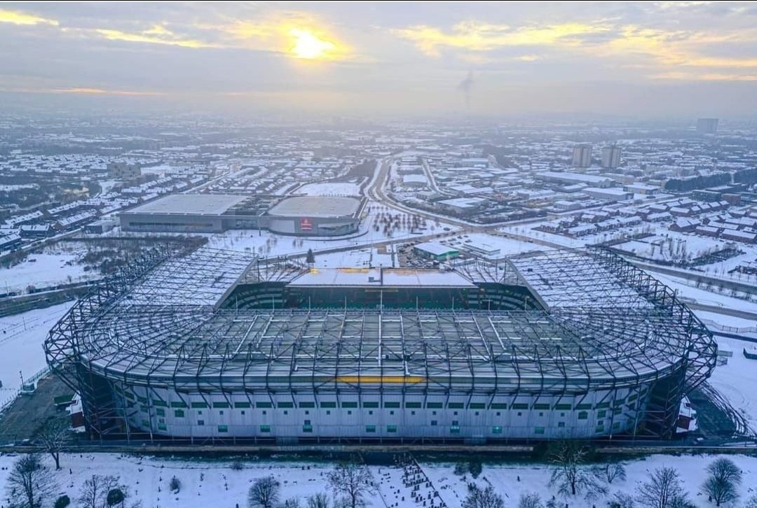 McLaughlin_1888's tweet photo. A monument that stands for a people and a cause in the east end of Glasgow.

Celtic Football Club. 🍀💚 https://t.co/cyMP0pcKYu