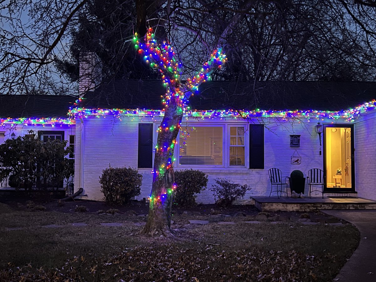 Is your inner Clark Griswold feeling jealous about your neighbors Christmas lights? Fear not, your Salem Lowe’s has you covered with all sorts of Christmas decor. <a href="/JamesW_2009/">James</a> <a href="/MCharlton2674/">Marcus Charlton</a> <a href="/tinamcamp777/">Tina Campbell</a>  <a href="/BrianTe58414379/">Brian Terry</a> @som2to <a href="/BenitoKomadina/">Benito.Komadina@Lowes</a> <a href="/Salem2939/">salem.</a>