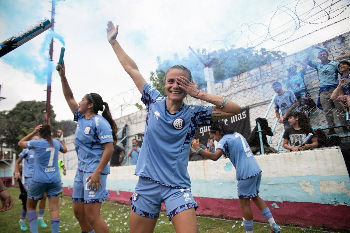 Las Piratas a la Final 🏴‍☠️

UAI Urquiza 1-#Belgrano  2

⚽️ Colo Arrietto y Ala Paz los goles piratas.

Felicitaciones <a href="/BelgranoFem/">Belgrano Femenino</a>
#BelgranoVamos 🏴‍☠️ #CopaYPF