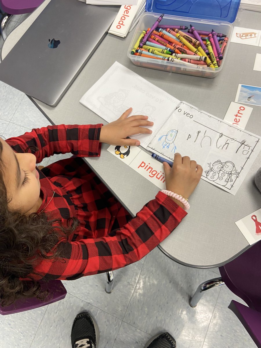 Jenny Coffey & Angelica Ray (Bilingual PreK) tweet media