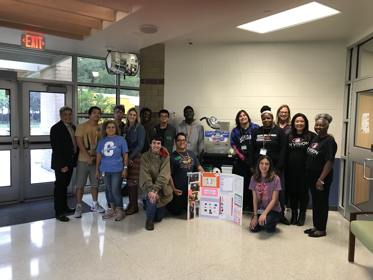 Miss Ward is doing a great job with her students. Thank you for having me come to the school and talk to the students.
#weloveourteachers #cambridgeschool #humbleisd #donorschoose