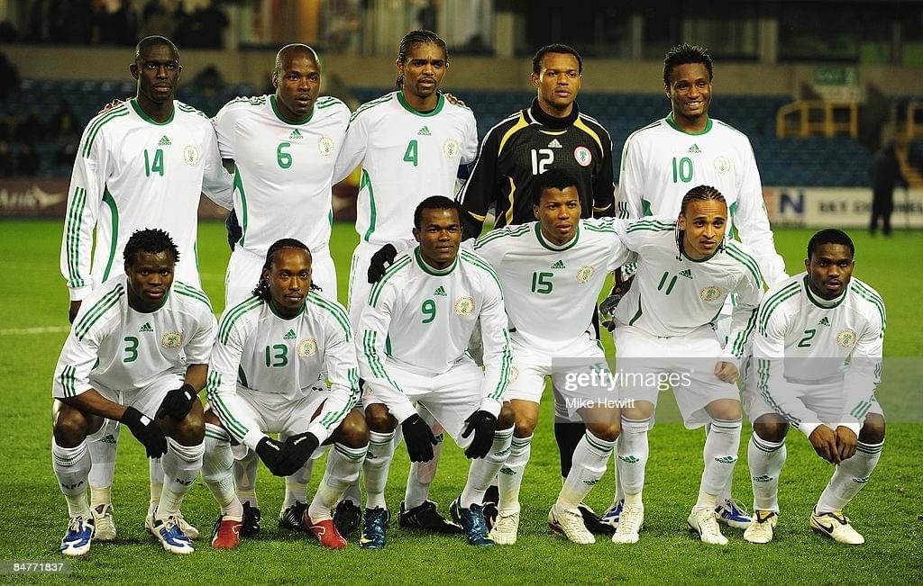 NigeriaStories's tweet photo. 🇳🇬 Nigeria national team (2009)

Who do you know in the picture? https://t.co/YElNU701xV
