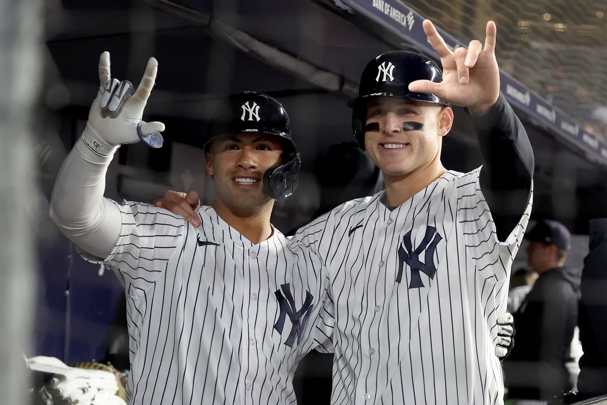 Pinstripe Pride tweet media