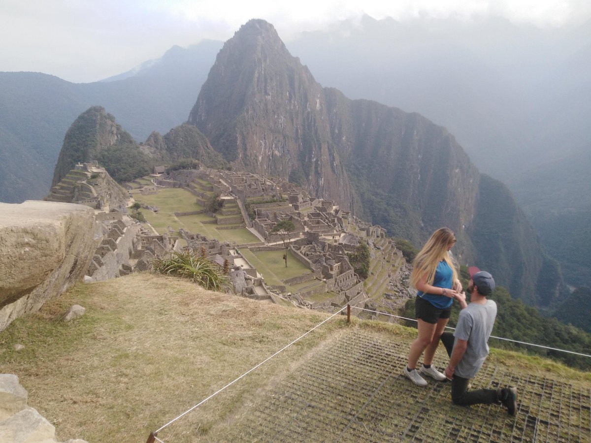 Proposal at Machu Picchu 🇵🇪
#AlwaysReady #proposal #lovelive 
#epicmoment #SayYes #marriedsoon