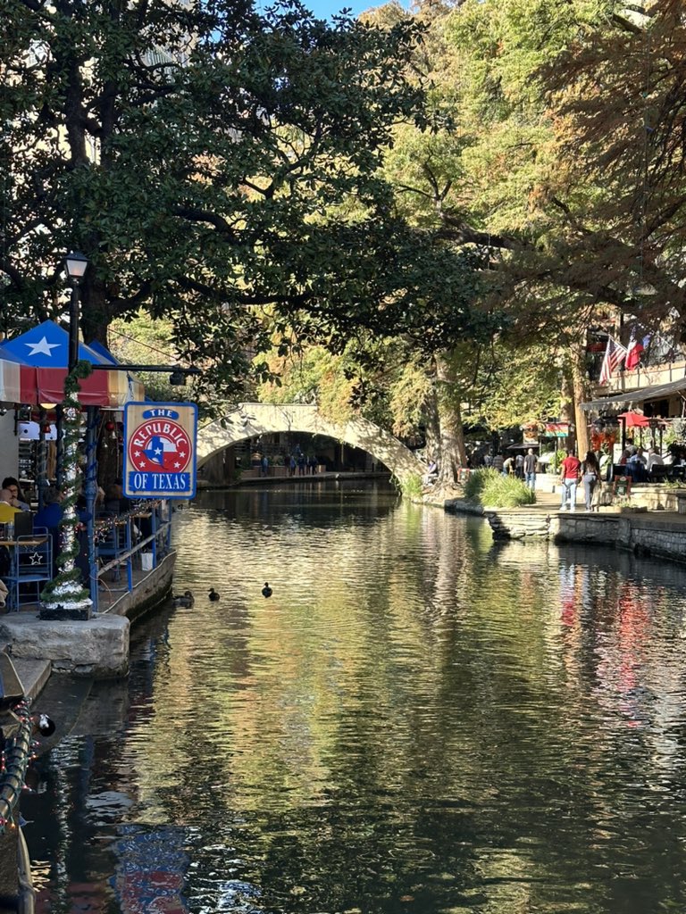 SnipeMcDangles's tweet photo. We didn’t forget the Alamo https://t.co/oxunHi9xcf