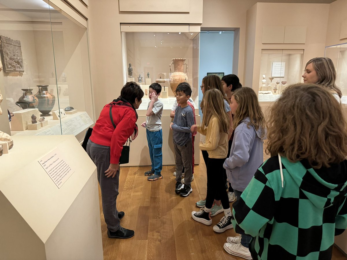 Field trip to the VMFA! 🖼️ <a href="/JBWatkinsES/">JB Watkins ES</a> <a href="/ccps_gifted/">CCPS Gifted Ed</a> #minermoments