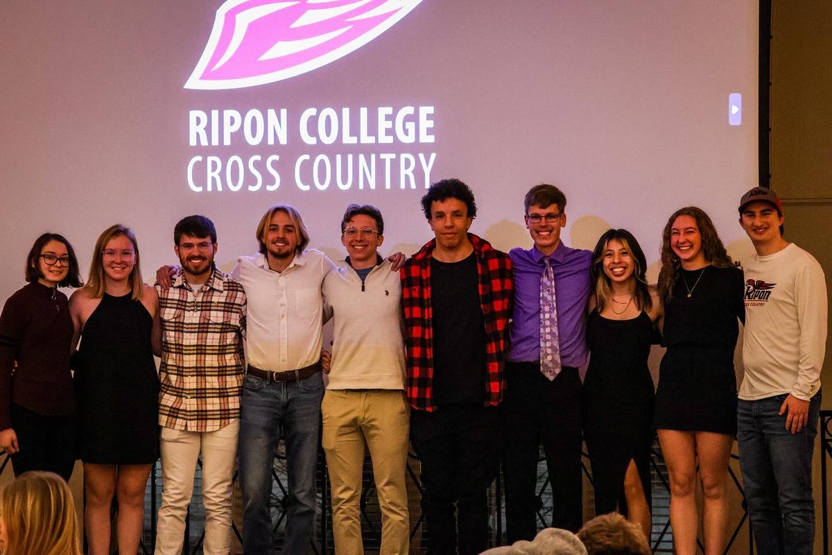 RiponTrackXC's tweet photo. RCXC Team Banquet night! A lot to reflect on and be thankful for in an historic chapter of our program 📖

❤️Thank you seniors for all of your dedication to bringing the program to a new level

#RCXC | #HawksFly https://t.co/Kx6W4Dsaea