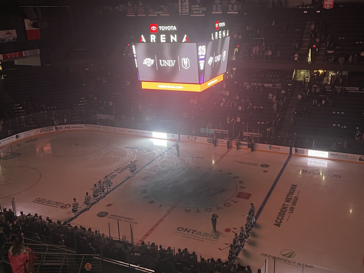 Prior to this evening’s game, the Silver Knights and the @ontarioreign joined together in a moment of silence to honor those whose lives were lost today. We extend our heartfelt condolences to their families and friends, UNLV, and the Las Vegas community. We are with you.