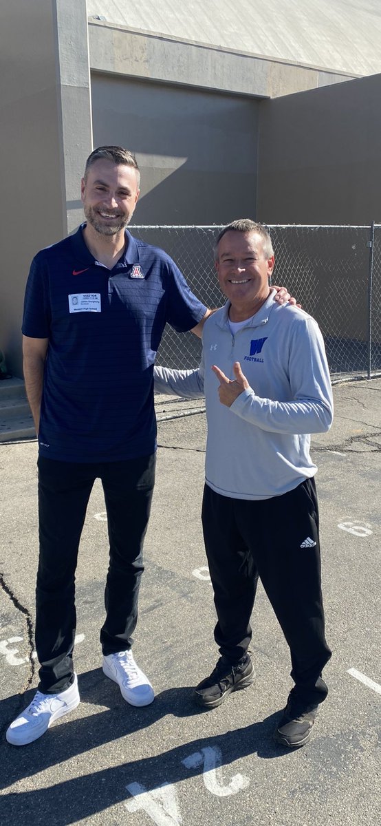 Had a great visit with Coach <a href="/CoachJimmieD/">Jimmie Dougherty</a> from <a href="/ArizonaFBall/">Arizona Football</a> today at Western. Sharing the vision of their tremendous turnaround this year. Big things ahead in Wildcat Nation. <a href="/westernpioneer1/">westernpioneerfootball</a> <a href="/WHSPios/">Western High School</a>