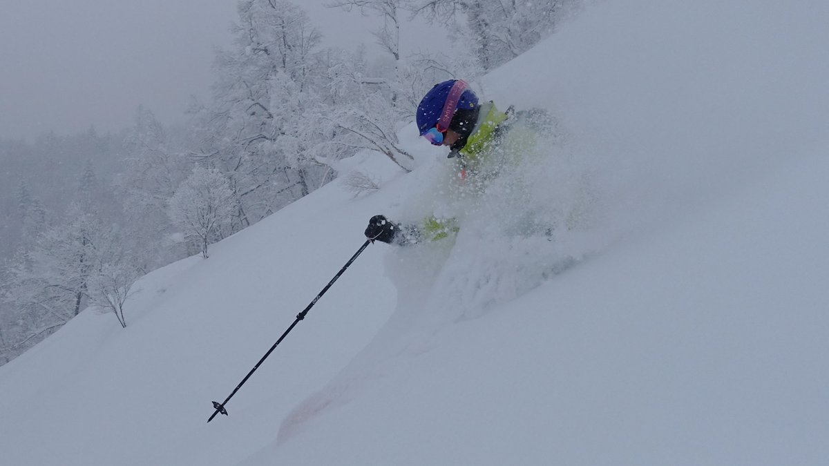 AWARDS FOR JAPAN'S BEST SKI RESORTS - we've finally finished our reviews from our early 2023 trip (phew!) & we've modified our Best Japan Ski Resorts. For various categories, Hakuba Norikura has made its way in & Appi out powderhounds.com/Japan/Best-Ski…
