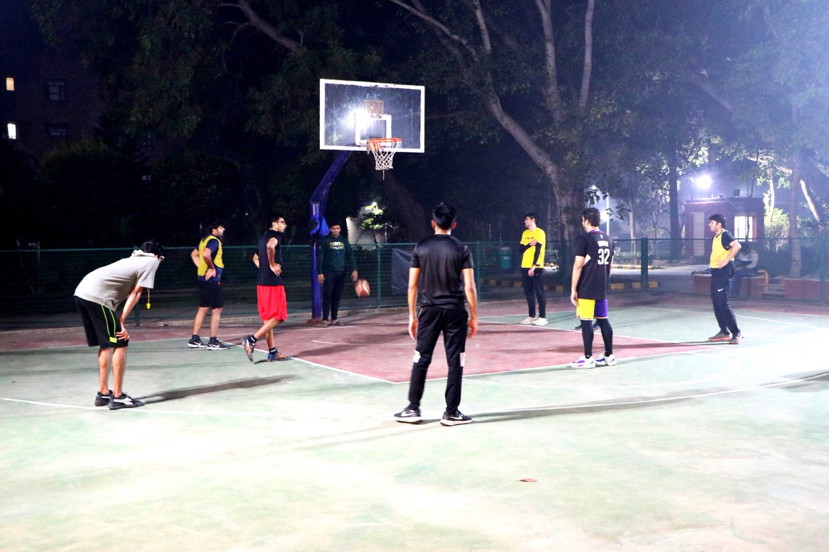 IMTGhaziabad's tweet photo. IMT Ghaziabad’s Sports Committee successfully organised intra-college sports tournament, “League of Titans”, in November 2023.
#IMTGhaziabad #Sports #SportsCommittee #SportsTournament #IMTG #Football #Cricket #Badminton #Basketball #Volleyball #Tennis #Throwball https://t.co/TwFedNP2g2
