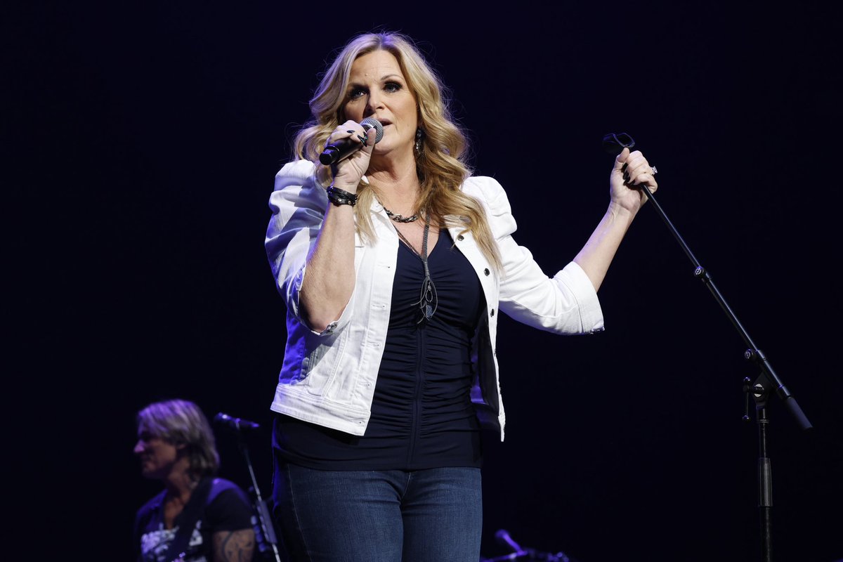 trishayearwood's tweet photo. Thank you to @KeithUrban and @VGcom for including me in last nightโs concert benefiting @countrymusichof!! We really did it #AllForTheHall!! xo๐ฉต https://t.co/0IndOdVjez
