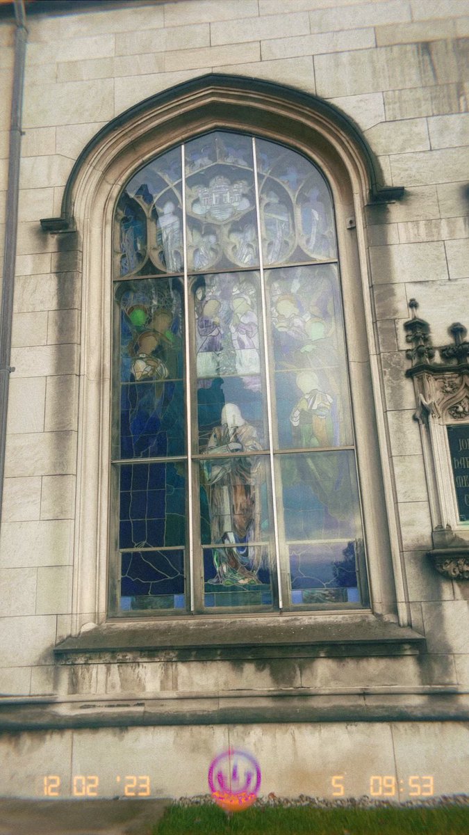 glorygalorey's tweet photo. Heaven on Earth… (●o’∪`o)ノ―♪`*.+
#HeavenOfficialsBlessing #stainedglasswindow #glass #angel #angels #castleinthesky #film #filmphotography #filmphotos #religious #gothic #castle #pic #jpg #l4l https://t.co/sy9LIQQf8y
