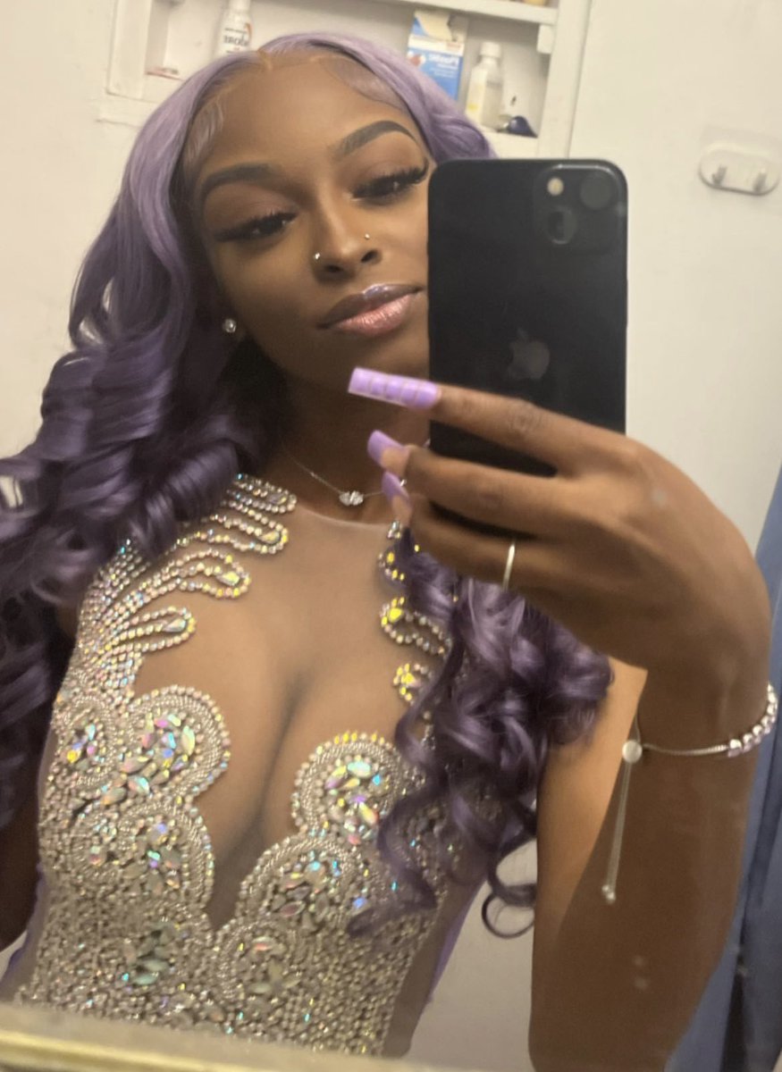 2Rich 10🎀 tweet media