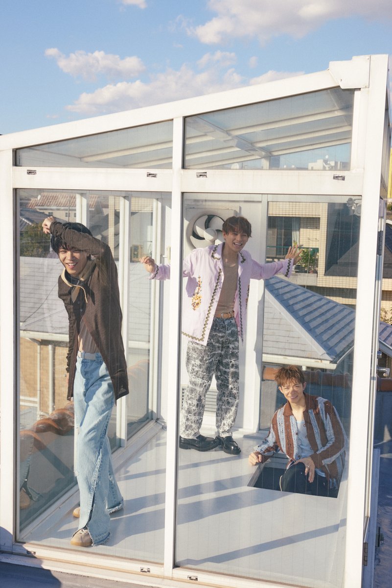 #Number_i W表紙世界初登場で世の中を沸きに沸かせている #NYLONJAPAN GLOBAL ISSUE04📚
ベストセラーを記念して、特別に中面アザーカットを公開しちゃう❤️💙💜
ーPlz read this book over and over✨
nylon.jp/global_issue_04
#平野紫耀 #神宮寺勇太 #岸優太 
#世界初Number_i
<a href="/_yuta_kishi_/">実際そこなんすよね</a>