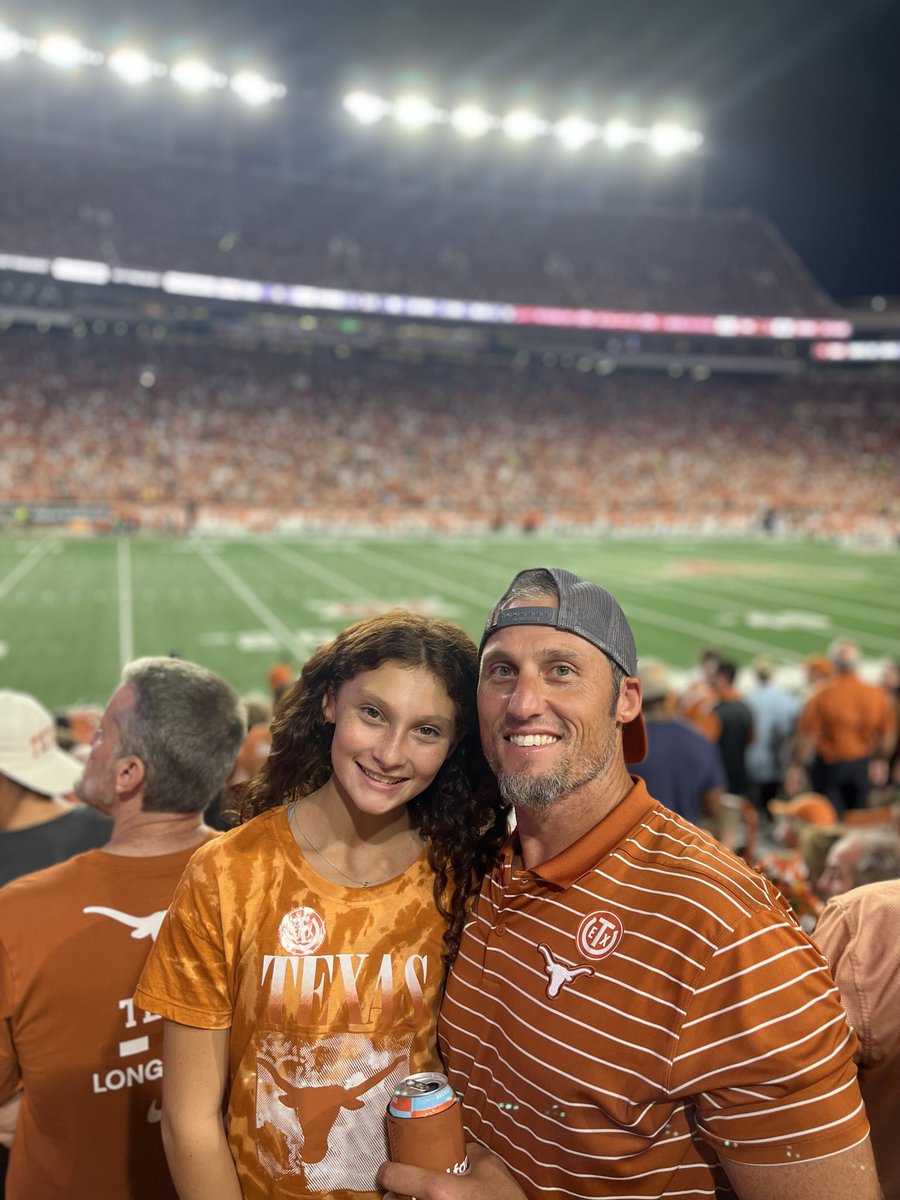 Alright Alright Alright… guess it’s my turn. Give me a like and we’ll see where this thing ends up!!! 🤘🏽🤘🏽🤘🏽

 #NoLonghornfanUnder1k #HookEm #TexasFight #ForTheWin
