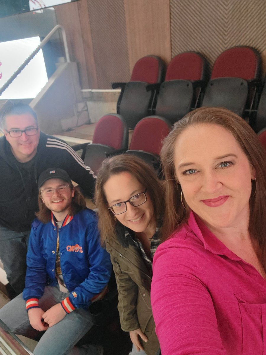 Let's go <a href="/cavs/">Cleveland Cavaliers</a>! #letemknow @RMFieldHouse