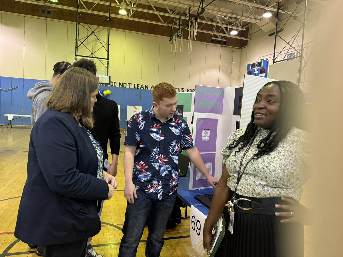 Computer Science Fair at George Washington High School - Computer Science Week 2023-24
