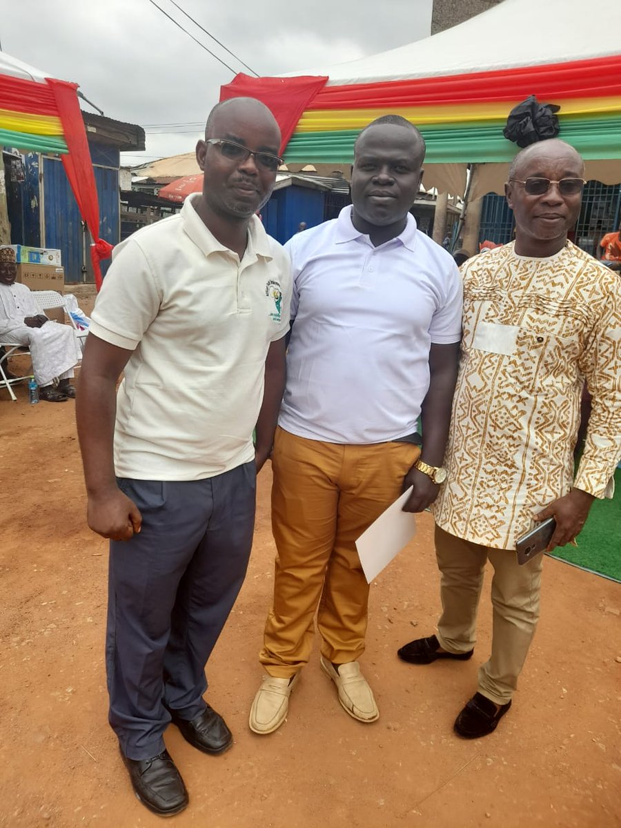 FulgenceN's tweet photo. I'm proud to witness the crowning  of the #ayeiafrica's trainees and beneficiaries who went through our mentoring programs to become commercial farmers. Now being awarded Best farmers in our districts, (Ghana) it validates our commitment 2 raise a generation of agri-entrepreneurs https://t.co/EGtWc9bjlF