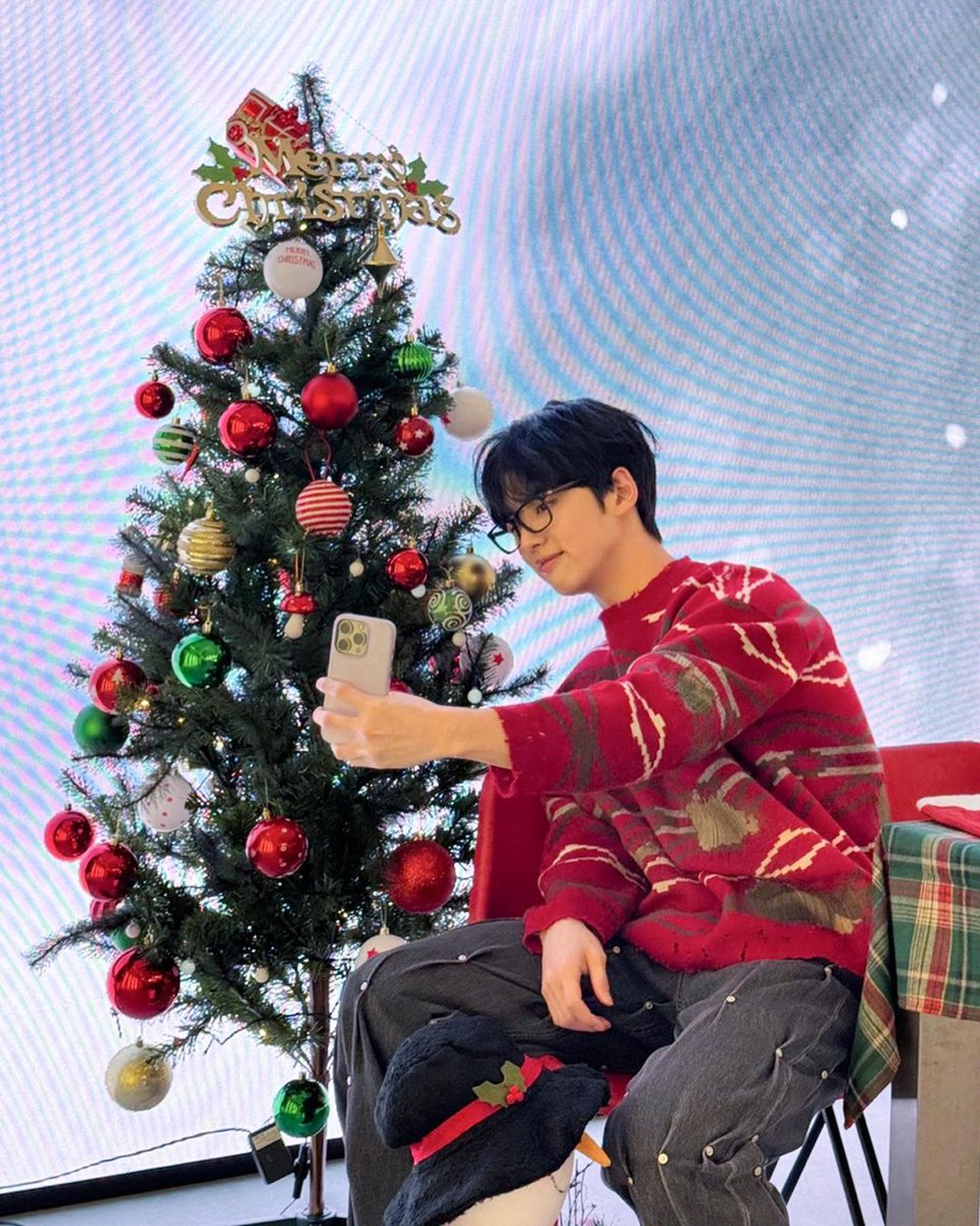 onlyforHONGSEOK's tweet photo. #홍석 #HONGSEOK #전속계약
 #배우 #앤드마크 #andmarq https://t.co/0jzRTyyv1K