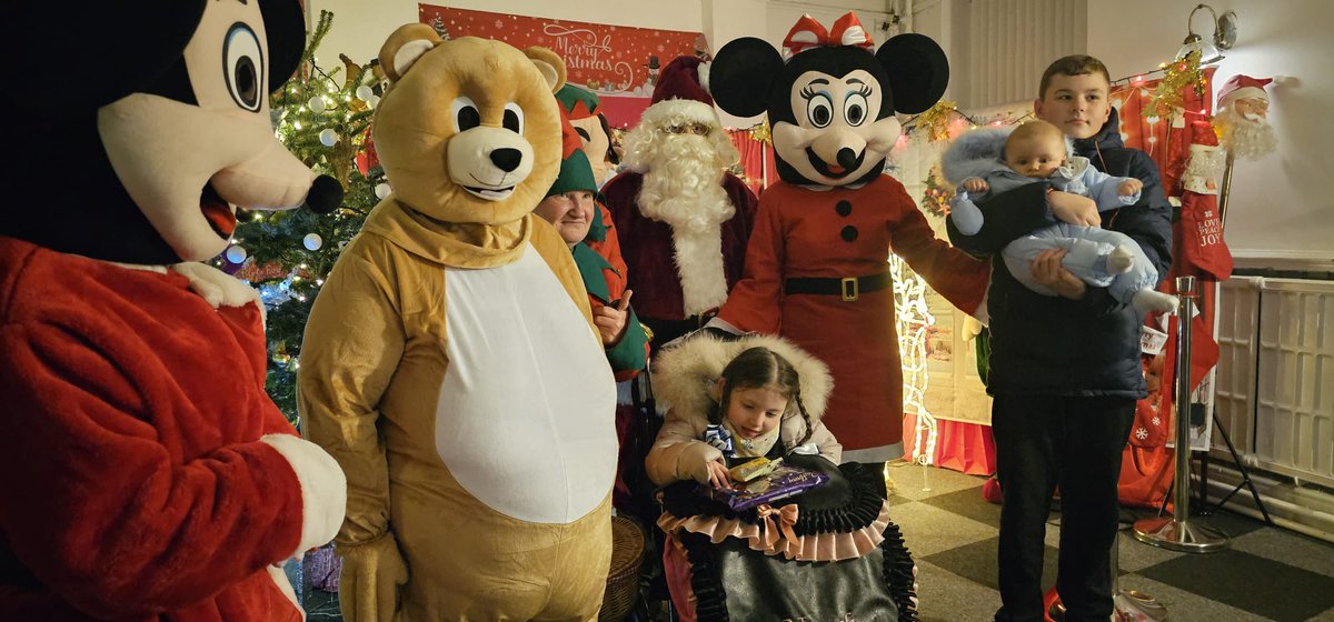 subensoncarson's tweet image. Love what we do ,,happy Christmas.