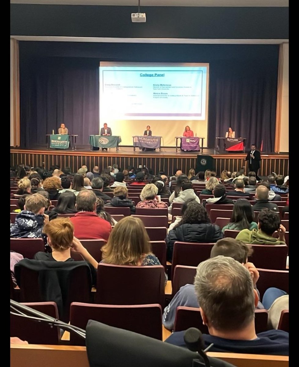 11th graders exploring opportunities at FRHSD's College Panel Night with reps from #Binghamton #Dickinson #Rutgers #Monmouth &amp; #NYU! 
<a href="/BravermanHHS/">Jeremy Braverman-Howell HS Principal</a> #futureplans #weare #classof2026