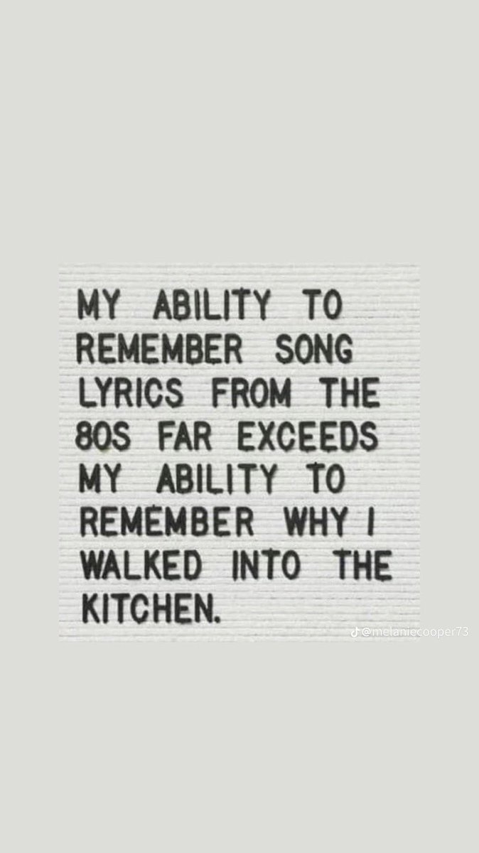 SingleYegChick's tweet photo. Iโve already walked thru the kitchen a few times (been home 30 minutes) and am still hungryโฆ. Damn it. #SingleSucks https://t.co/q5odSAgc3b