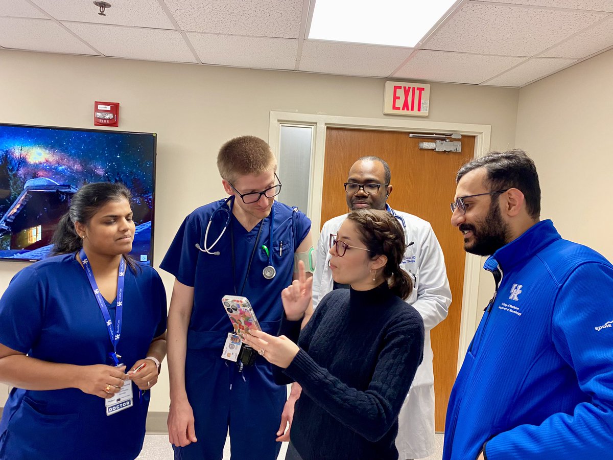 Dedication of our attending Dr <a href="/DanaIonel/">Dana Ionel, DO</a> to teach our residents about a headache neurostim device at our #Holiday party <a href="/VeteransHealth/">Veterans Health</a>! No opportunity missed, many reasons to train with us!  @NMatch2024 #HeadacheCenterOfExcellence #neurotwitter #MedTwitter