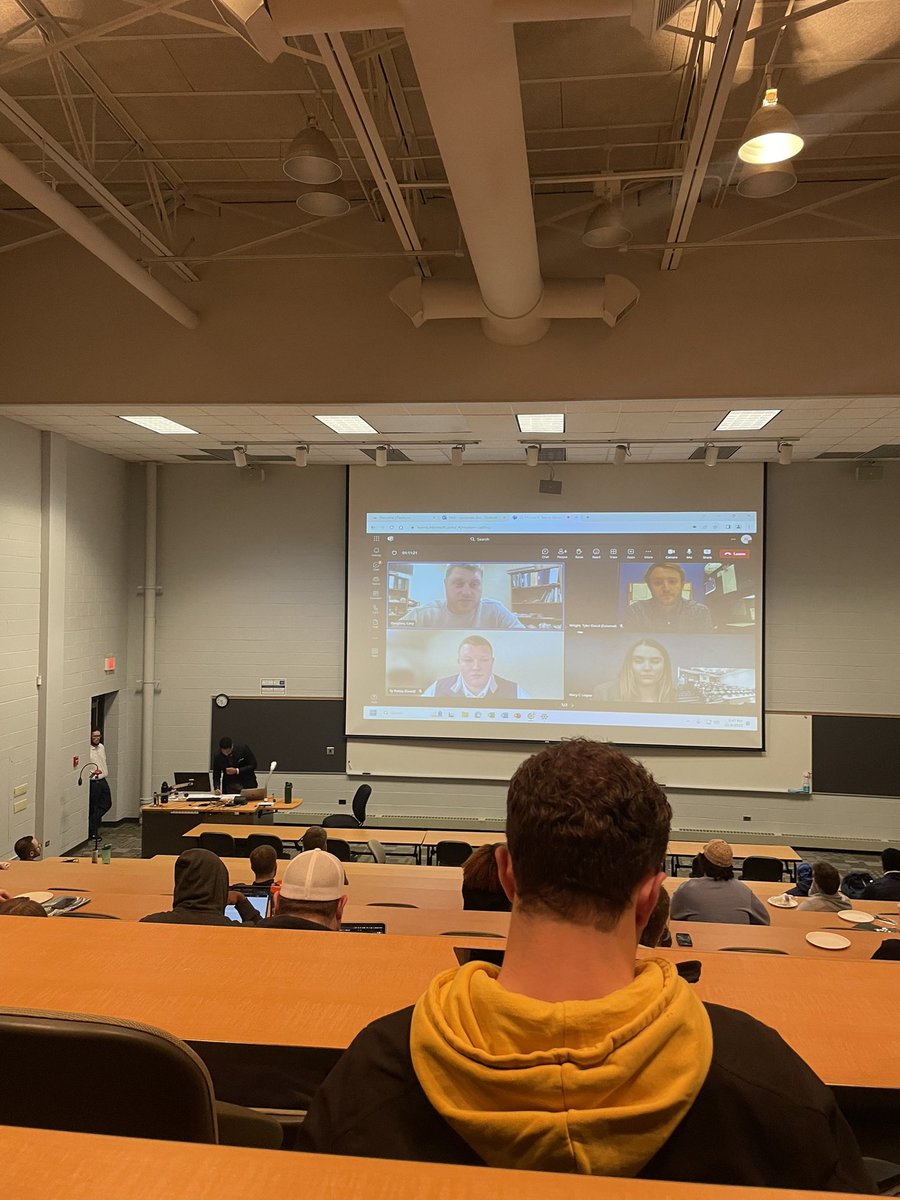 JoeySondles22's tweet image. Great panel tonight at Kent State University learning about NIL and what all goes into that certain subject! Every speaker gave great insight and details about how and what goes into NIL at the collegiate level! #KSUSpad #NILSummit
