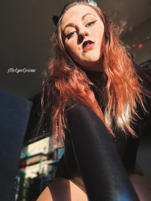 Don&rsquo;t mind me just dropping some extra photos here as a special preview to my new set out over on https://t<a href="/tag/cute"class="tags"><span>#cute</span></a><a href="/tag/cosplay"class="tags"><span>#cosplay</span></a><a href="/tag/redhead"class="tags"><span>#redhead</span></a><a href="/tag/pantyhose"class="tags"><span>#pantyhose</span></a>