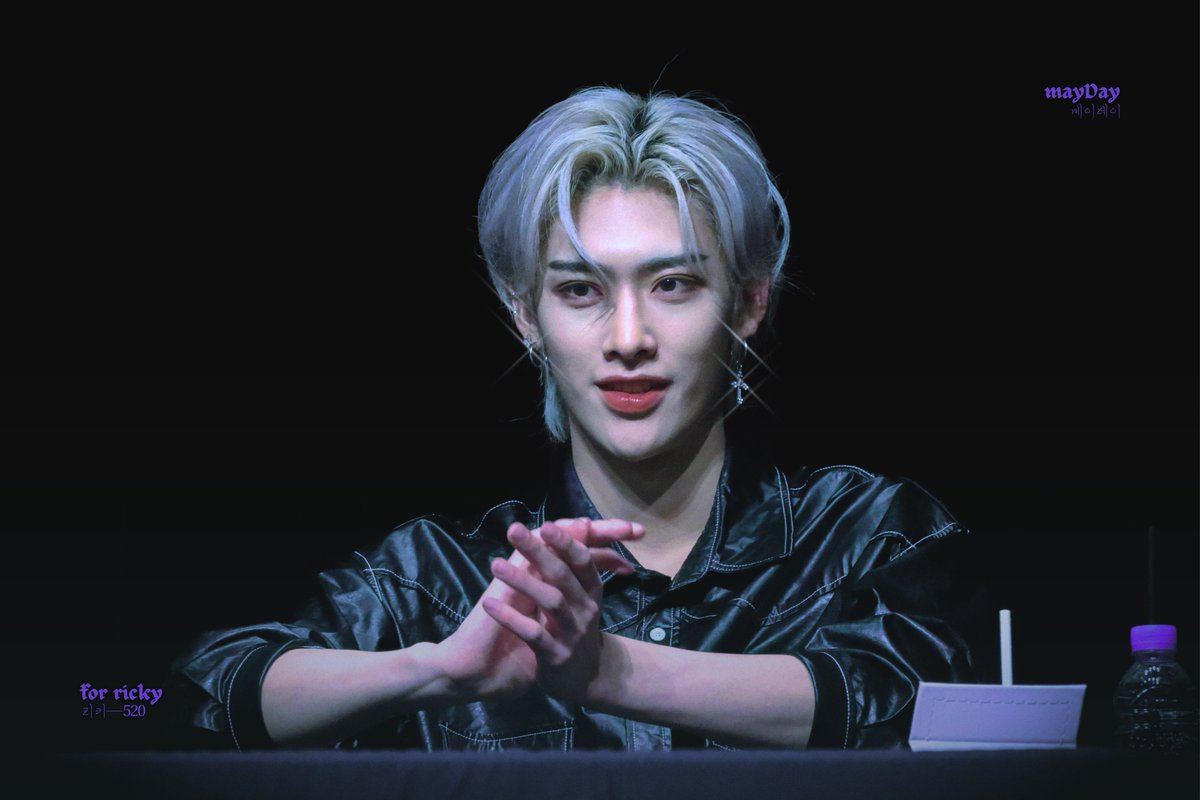 231203

천예 천사

#RICKY #리키 #沈泉锐 #𝓡𝓲𝓬𝓴𝔂 #ZB1 #제로베이스원 #ZEROBASEONE