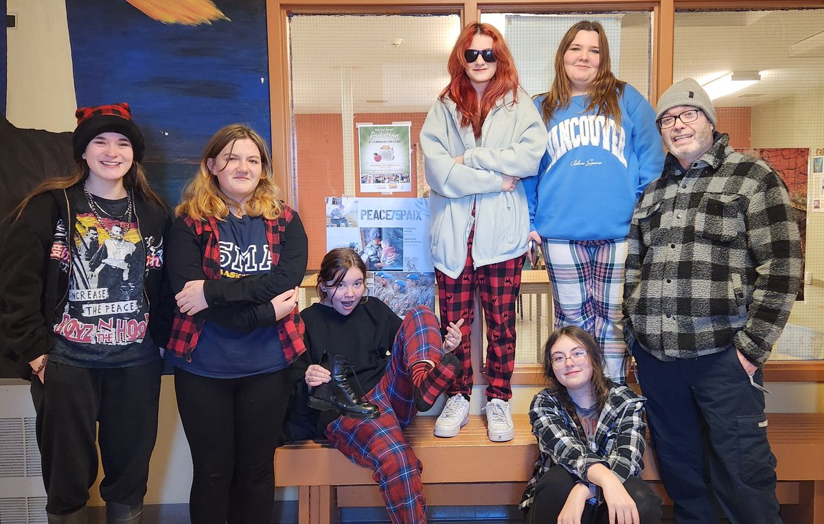 Mad About Plaid day today! Our recycling crew were all decked out! @Lutheriam @NLESDCA