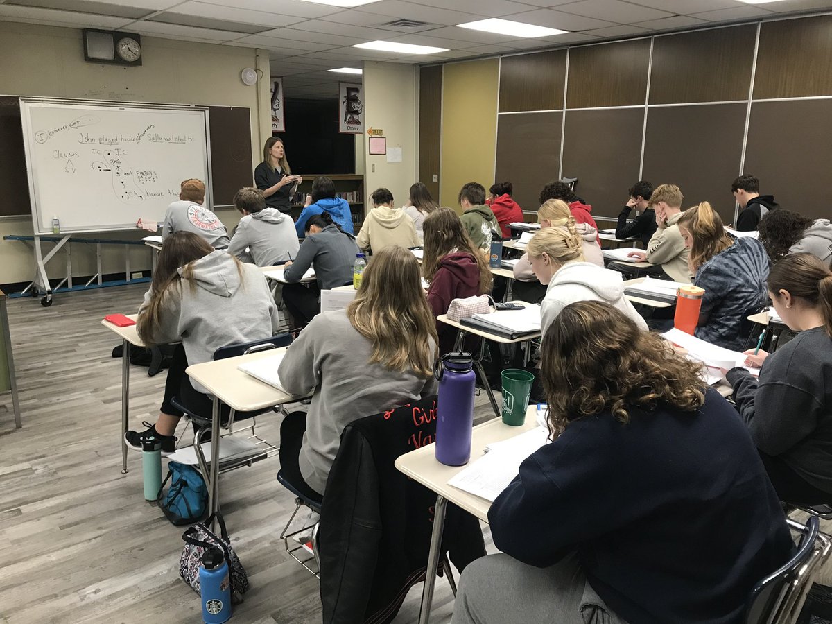 LECollegeCareer's tweet photo. Logan Elm juniors participated in an ACT prep workshop today. Lots of great information and test prep tips were shared with students. https://t.co/VcfHiG8lrY