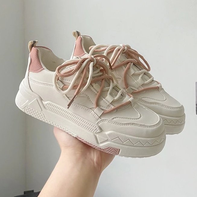 UrDesember's tweet photo. Sweet pink sneakers

⋆✦ a thread ✦⋆ https://t.co/JzWya4uvMP