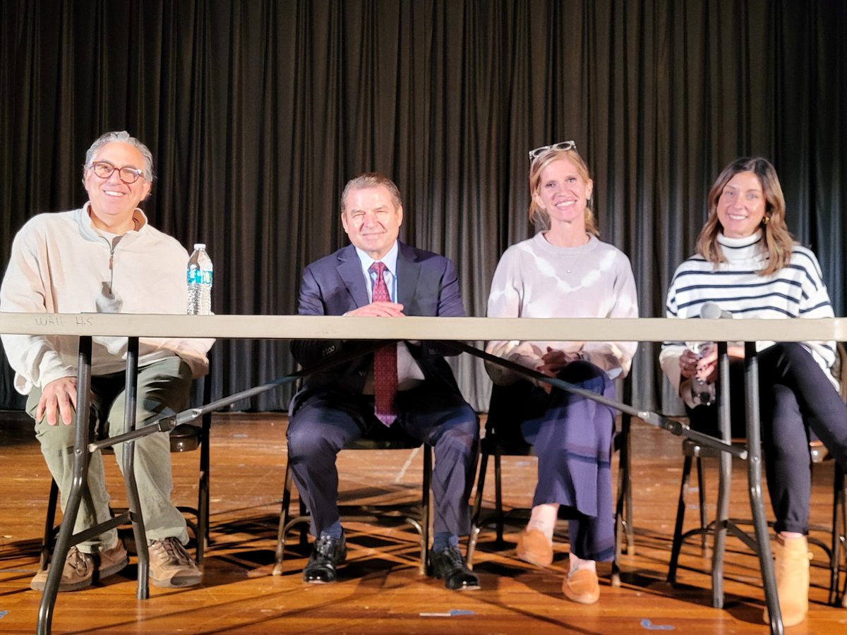 WallTwpSchools's tweet photo. Happening now at WHS! WTPS, in collaboration with Wall PD & Wall Community Alliance, presents "Parental Influence on Adolescent Resilience." Don't miss out on insights from our inspirational speakers! 🎙️
#WallTogether #AttitudeOfGratitude #WallHighSchool #WallPD https://t.co/7H6u8wacel